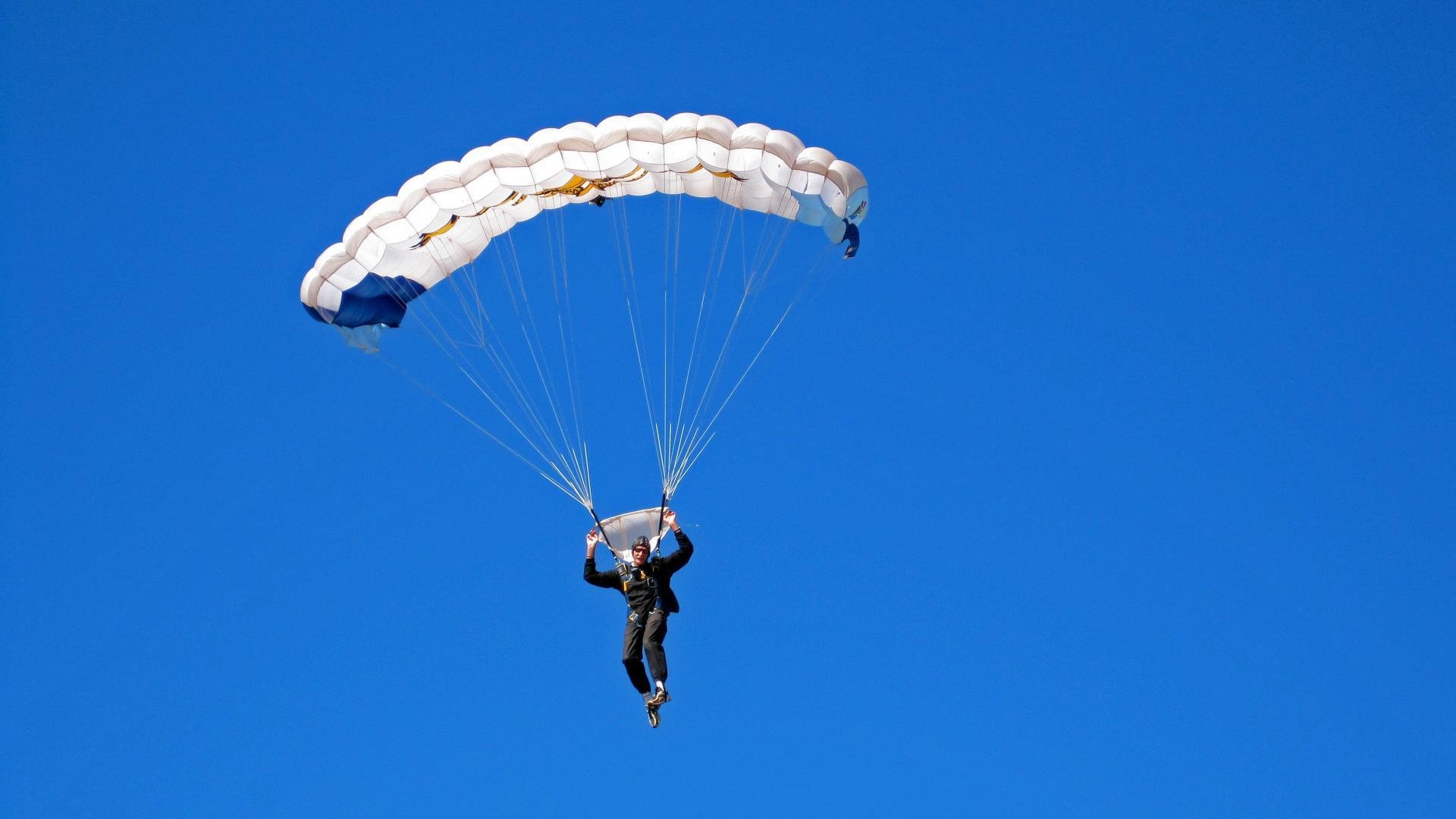 传奇纪录持续打破：哪些纪录即将被刷新？，传奇系列纪录片